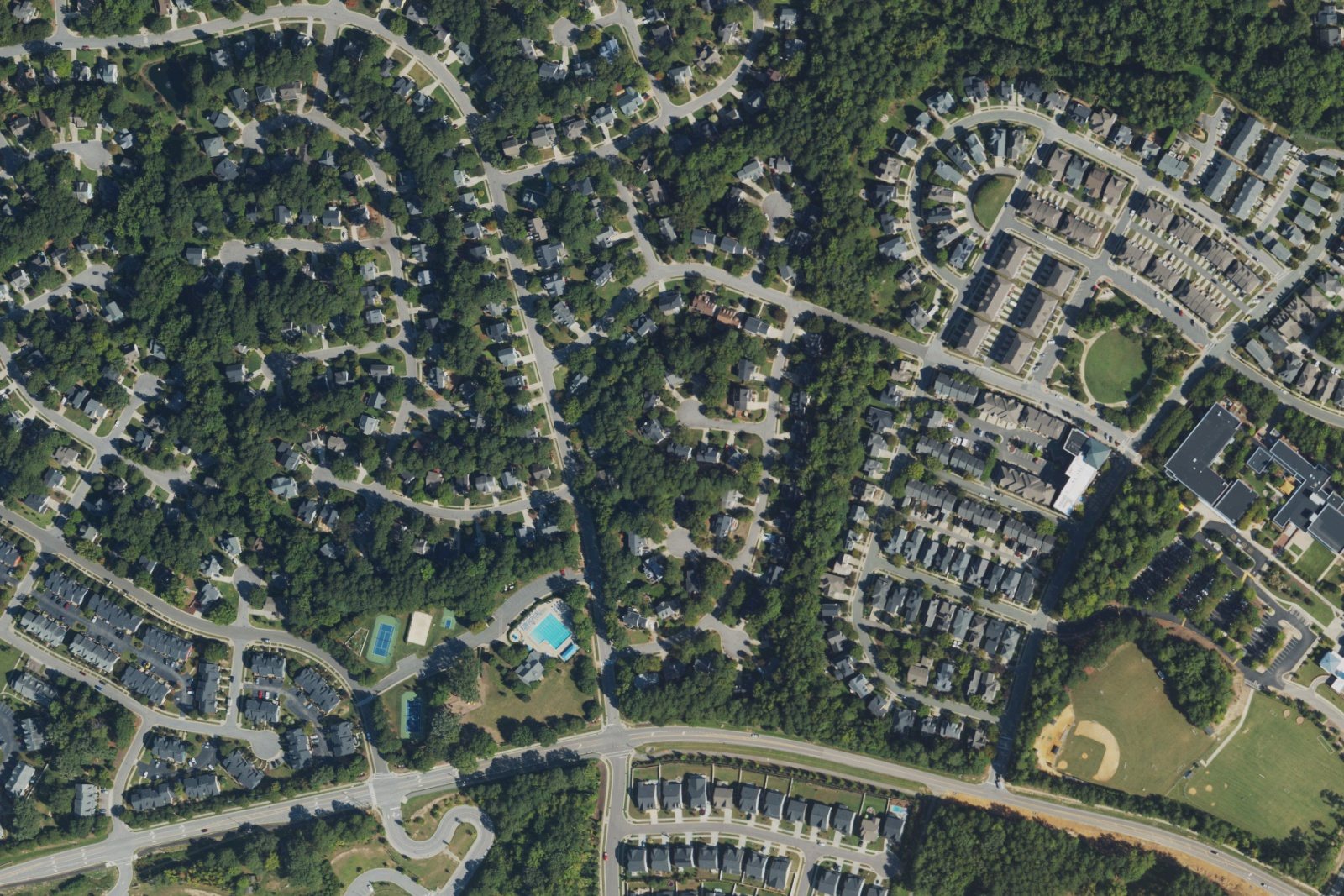 USDA aerial photograph of Apex, North Carolina, showing homes, streets and tree canopy in 2022